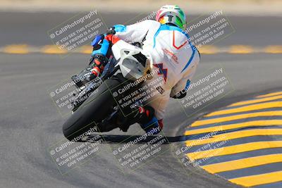 media/Oct-08-2022-SoCal Trackdays (Sat) [[1fc3beec89]]/Turn 11 Backside (1145am)/